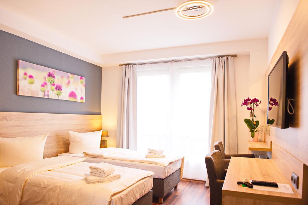 Hotel Blncty 2*